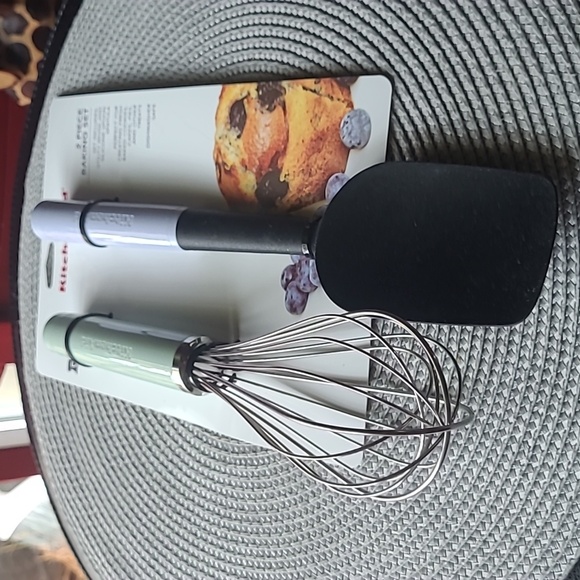 KitchenAid Baking Set - Picture 4 of 7